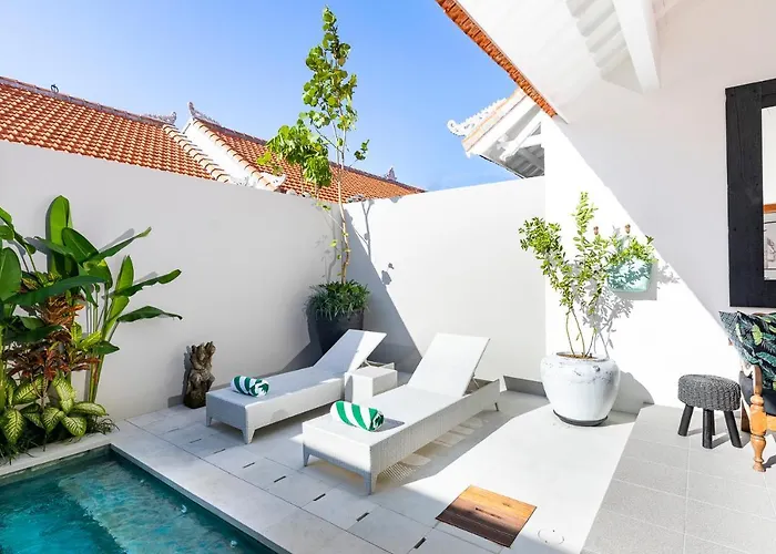 Revo Seminyak (Bali)