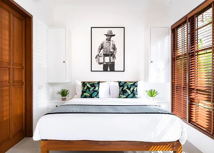 Revo Seminyak (Bali)